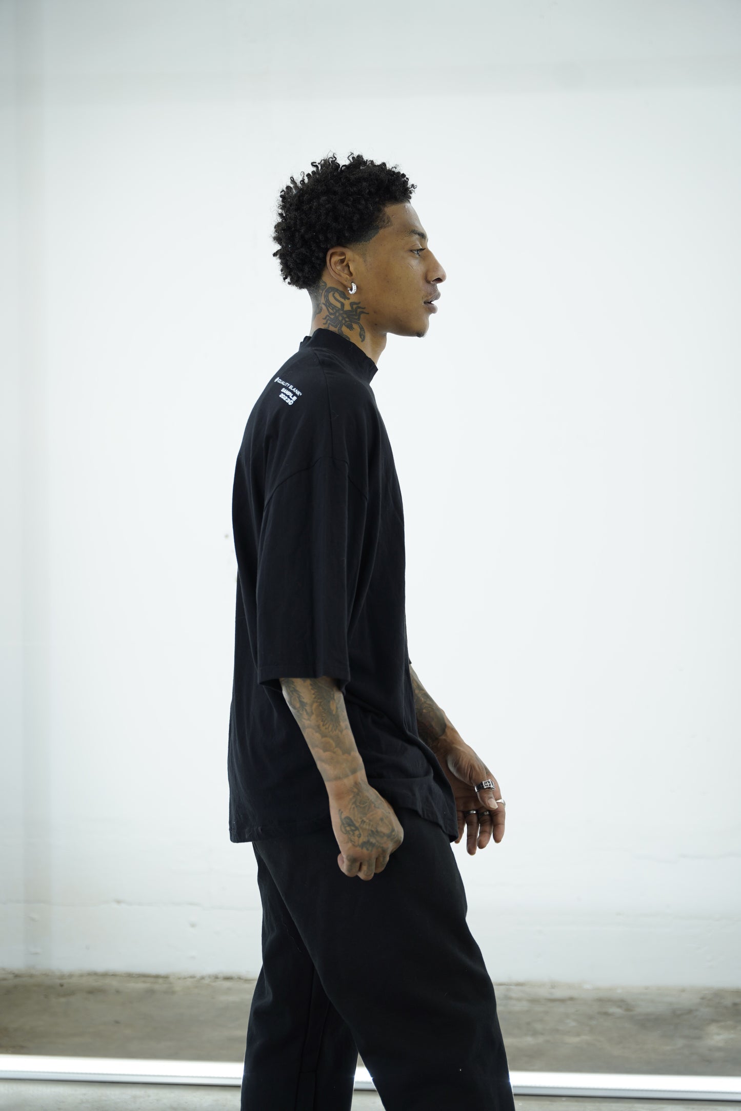Box Tee - Mock Neck - Black